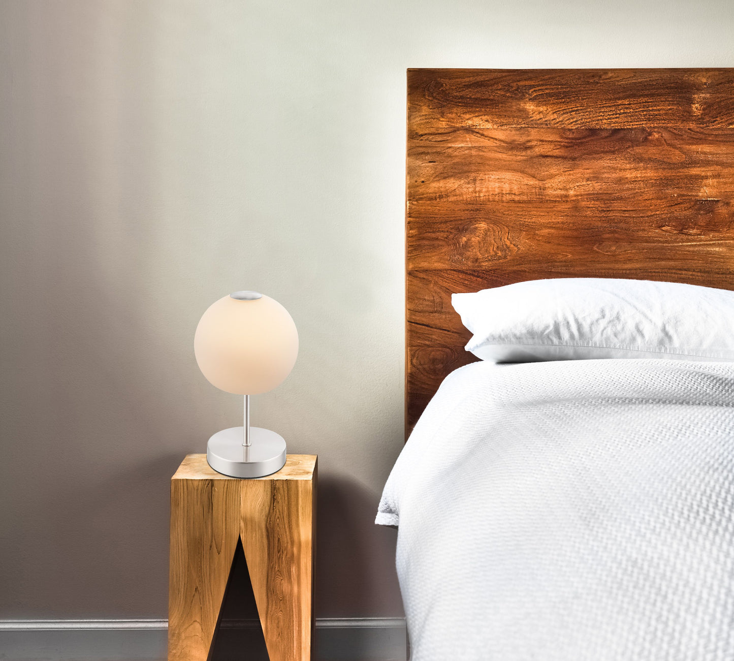 Trude Tischleuchte silber