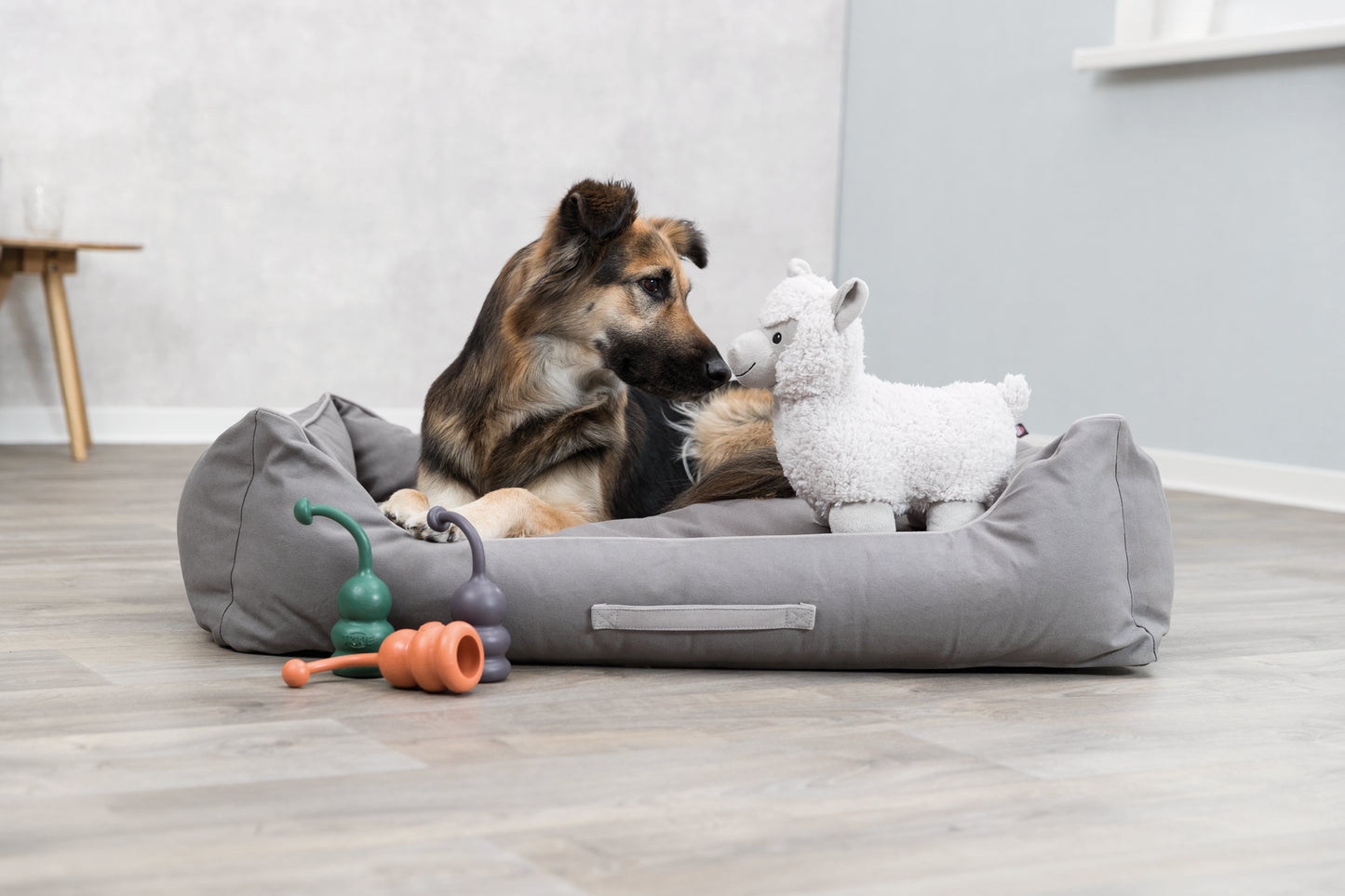 Trixie Hundespielzeug "Lama" 26cm | recycelt (ECO)