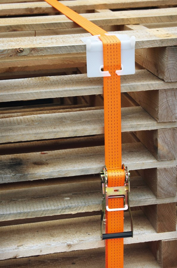 Kerbl Kantenschutz für 50mm, Schlitz, verstärkte Ausführung | 14cm x 9,5cm