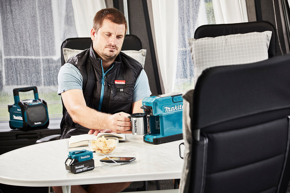 Makita Akku-Kaffeemaschine DCM501Z