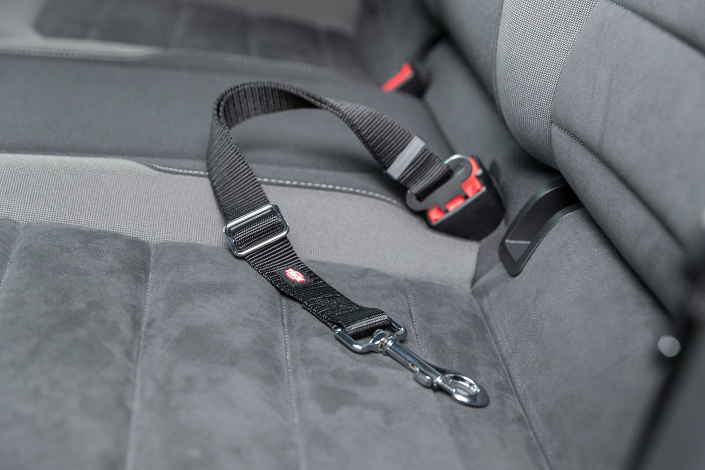 Trixie Anschnallgurt M-L (45-70cm) 30mm | schwarz
