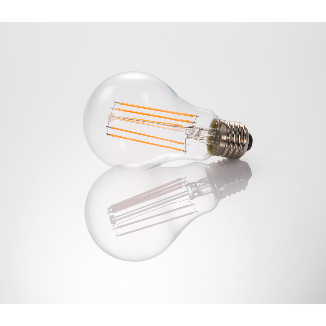 Xavax LED-Glühlampe E27 470lm | ersetzt 40W (warmweiß)
