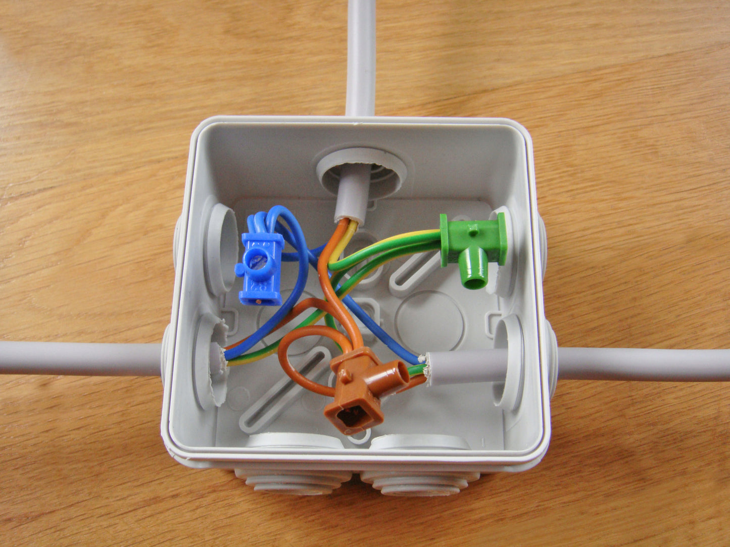 Dosenklemme 12polx4,0qmm 2 Stück