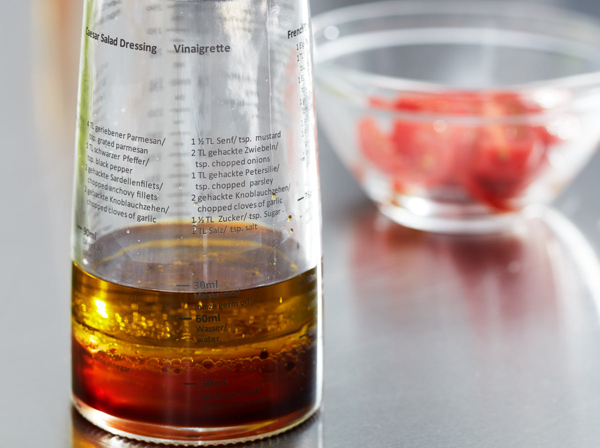 Salat Dressing Shaker