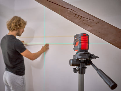 Kreuzlinienlaser