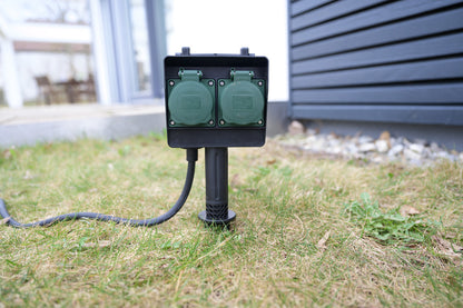 Gartensteckdose mit Erdspiess 4-Fach 1,4m Kabel H07RN-F3G1,5 IP44, 1,4m H07RN-F3G1,5