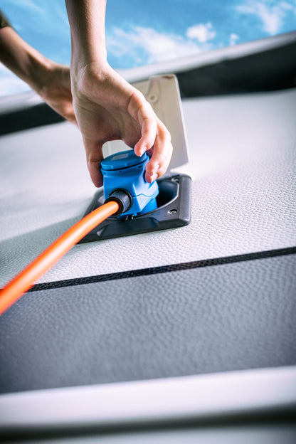 Adapter-Leitung 1.5m H07RN-F3G2.5 Schuko Stecker / Winkelkupplung