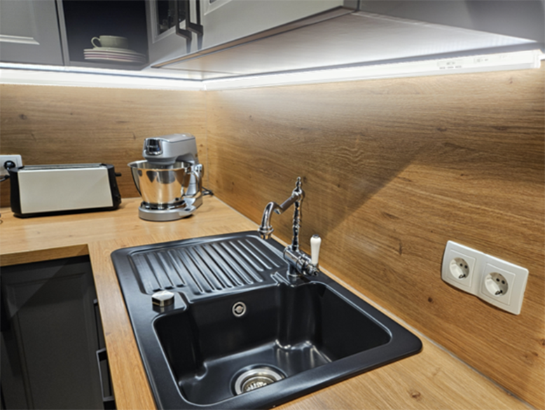 Funktionsleuchte Pinex CCT LED