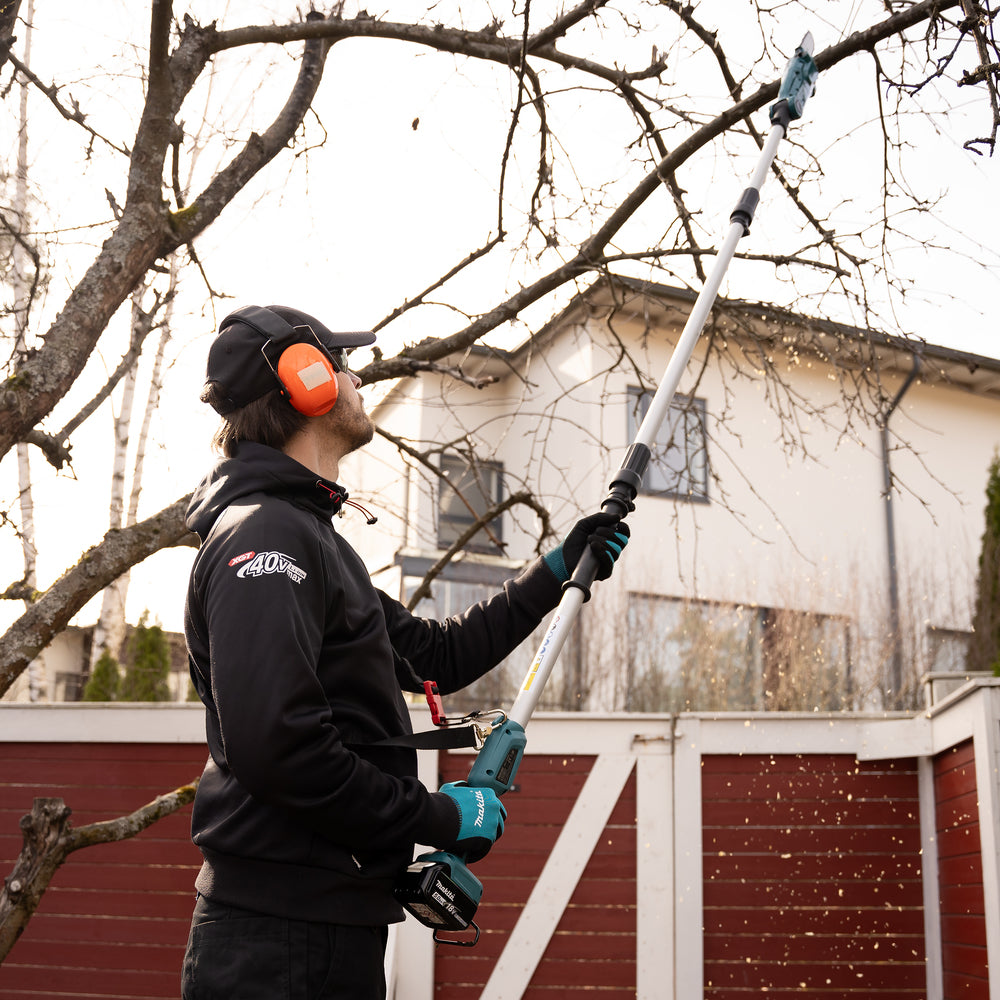 Makita Akku-Hochentaster DUA200Z