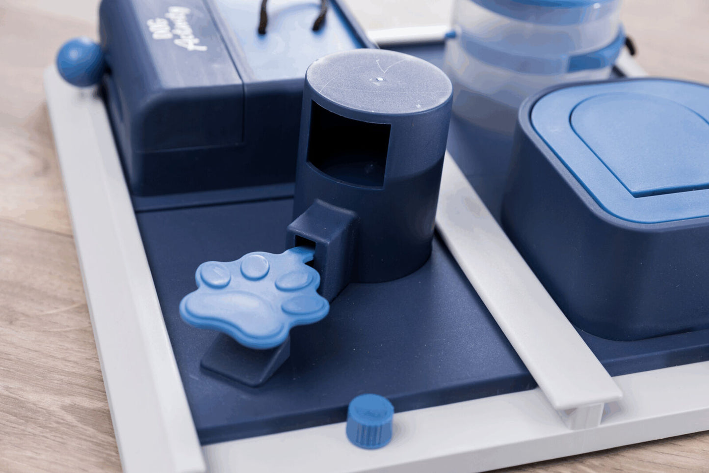 Trixie Strategie-Spiel "Poker Box 2" 31×31cm | Dog Activity